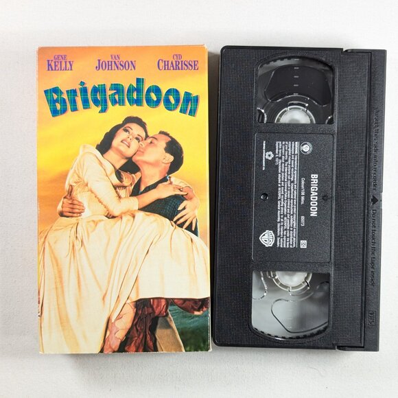 3/$15 BRIGADOON (1954) VHS movie with Gene Kelly - Picture 6 of 6